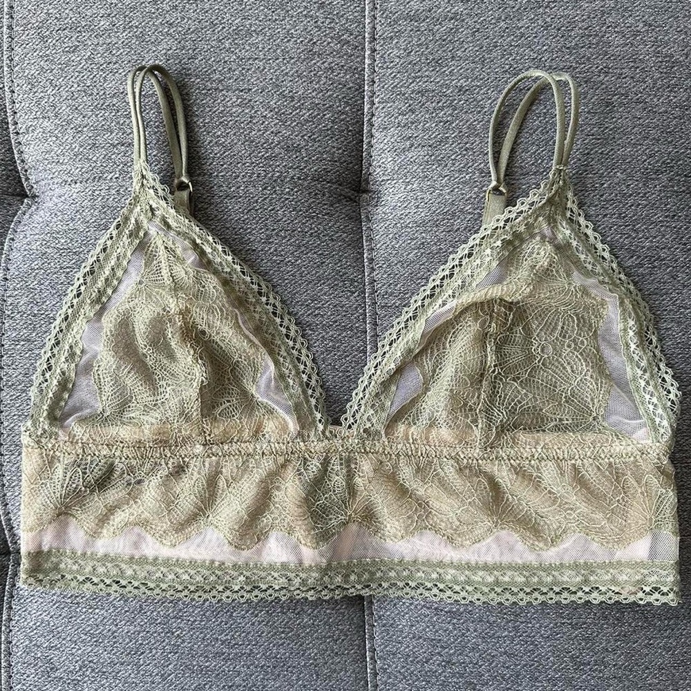 Victoria’s Secret Very Sexy Mesh and Lace Bralette